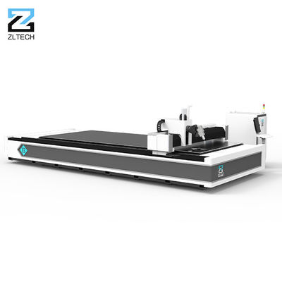 le métal de commande numérique par ordinateur de biseau d'angle de l'axe 45 de la découpeuse 5 de laser de fibre de 12000w 6000w avec Raytools a coupé la tête 6020